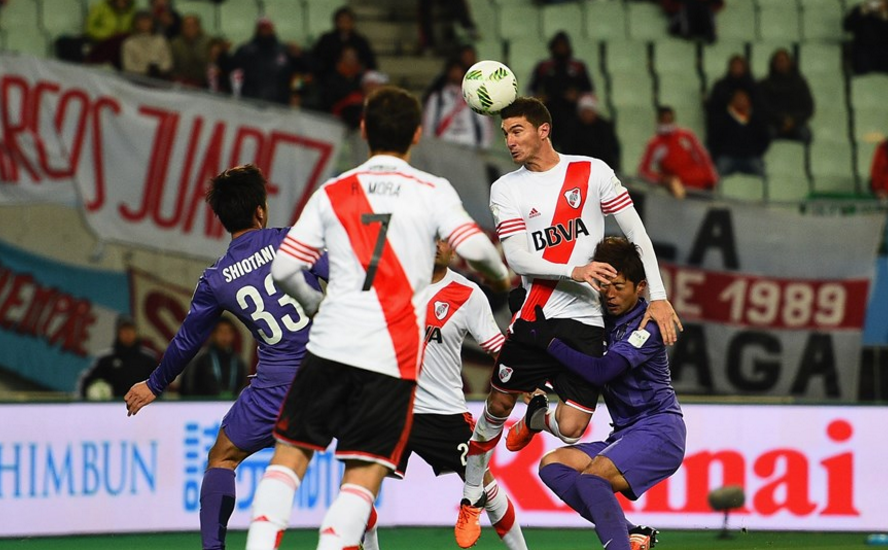 Momento en que Alijno anota el gol del triunfo de River. Los argentinos estan en la final. Foto FIFA