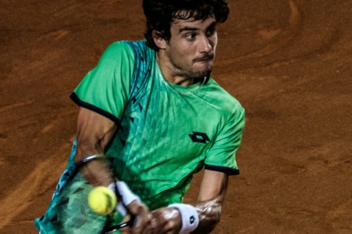 Guido Pella durante el partido contra el austríaco Dominic Thiem. Foto AFP