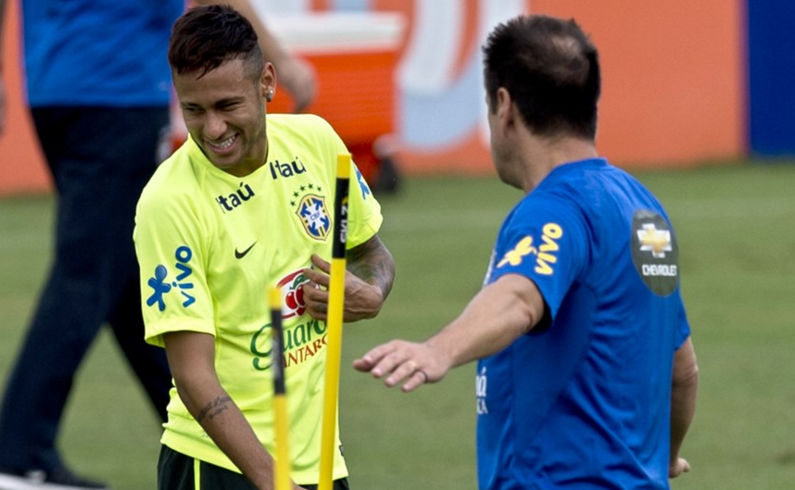 Neymar con Brasil