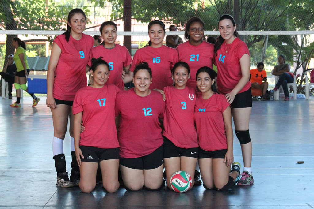 Fenix, dignas subcampeonas de la Liga del Valle de Sula. Foto HSI