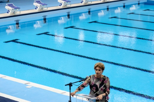 La presidenta de Brasil Dilma Rousseff el 8 de abril de 2016 en la inauguración del Estadio Olímpico acuático de Rio