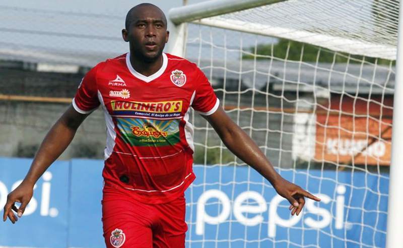 Jerry Palacios se vestirá con el Rojo mas amado de Honduras: VIDA. Foto DT