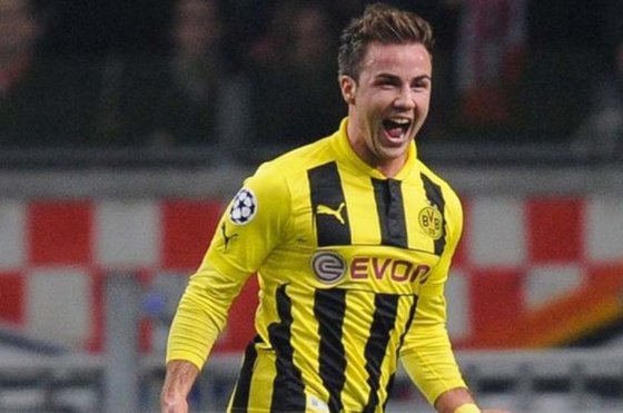 Mario Götze vuelve a la que fue su casa pese a la oposición de la afición. Foto EFE