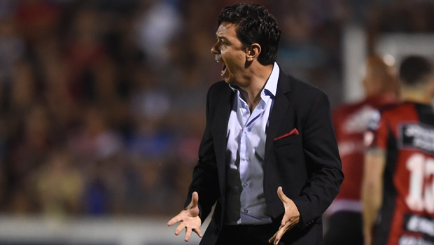 Marcelo Gallardo no salió nada feliz con el resultado. Foto CARP
