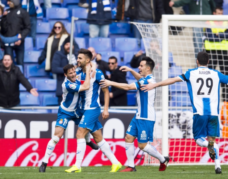Navarro hizo el segundo tanto ante los sevillistas. Foto LPF