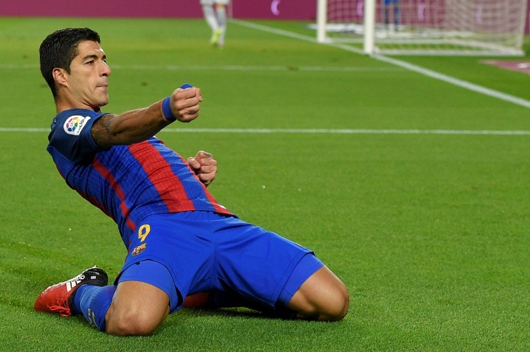 Suárez anotó su gol número 100 ante el Athletic. Foto AFP