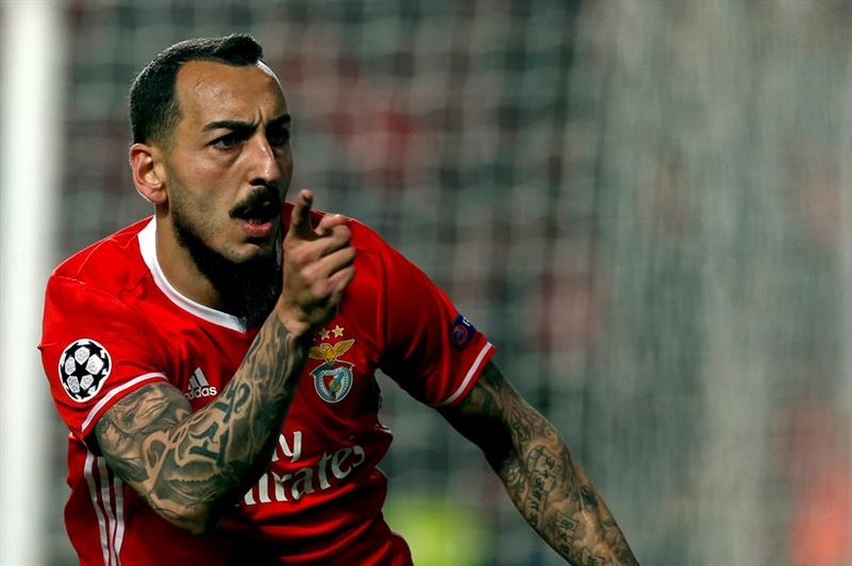 Mitroglou hace soñar al Benfica con eliminar al Dortmund. Foto EFE