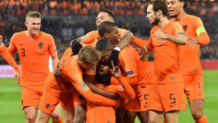 Holanda le pega a la campeón Mundial; Alemania desciende