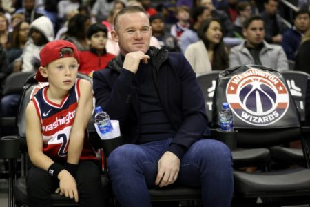 Wayne Rooney se metió a problemas por el alcohol. Foto Getty