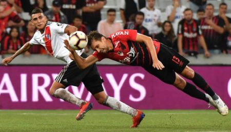 River Plate vs. Atlético Paranaense juegan por la Recopa Sudamericana. Foto AFP