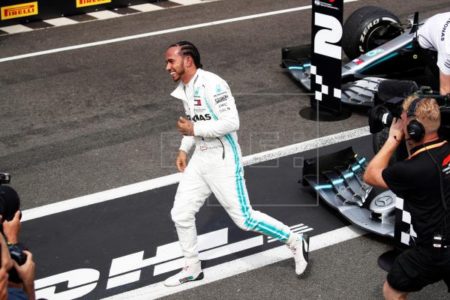 Lewis Hamilton, del Mercedes AMG GP, en Le Castellet Francia. Foto EFE/EPA