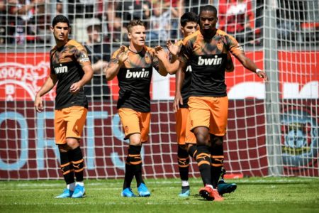 Valencia venció en tierras teutonas al Bayer. Foto EFE