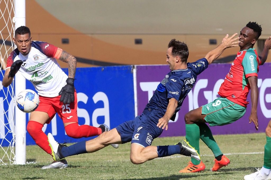 Marathón planta cara y amarga al Motagua en Danlí