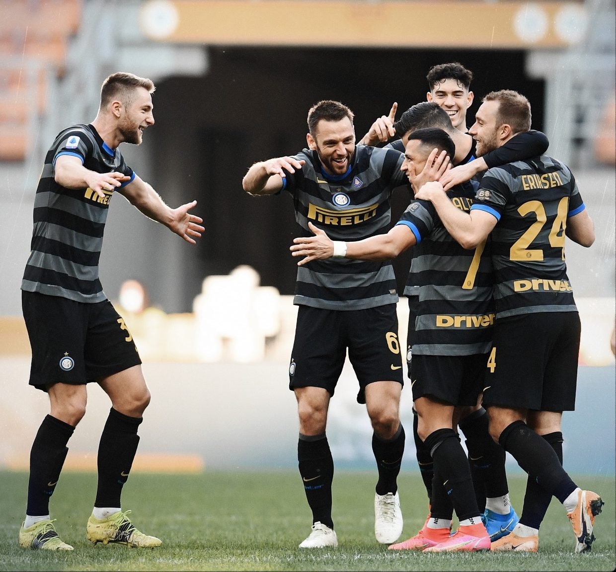 Alexis Sánchez celebra su gol. Foto Inter