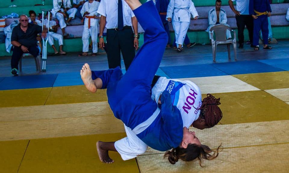 Cergia David Güity pasa exámenes físicos y médico y estará en Tokio