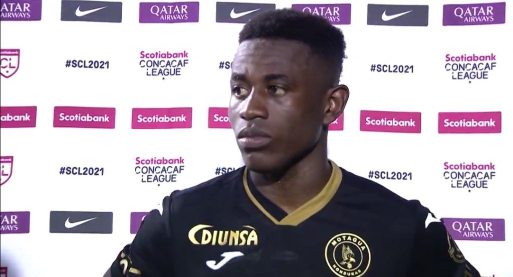 Wesly Decas sobre la decisión de tomar el penal:
