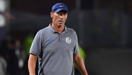 Pedro Troglio sufre su primera derrota con San Lorenzo