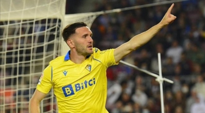 Vídeo: Cádiz consigue un triunfo de oro en el Camp Nou ante el Barcelona
