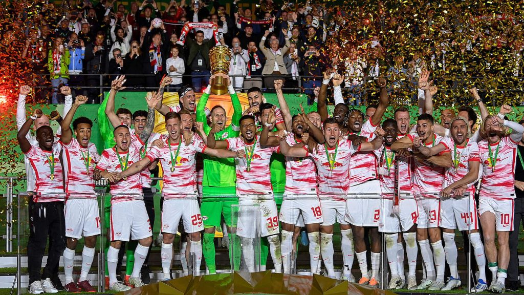 RB Leipzig sigue en su racha ascendente: la Pokal va a sus vitrinas