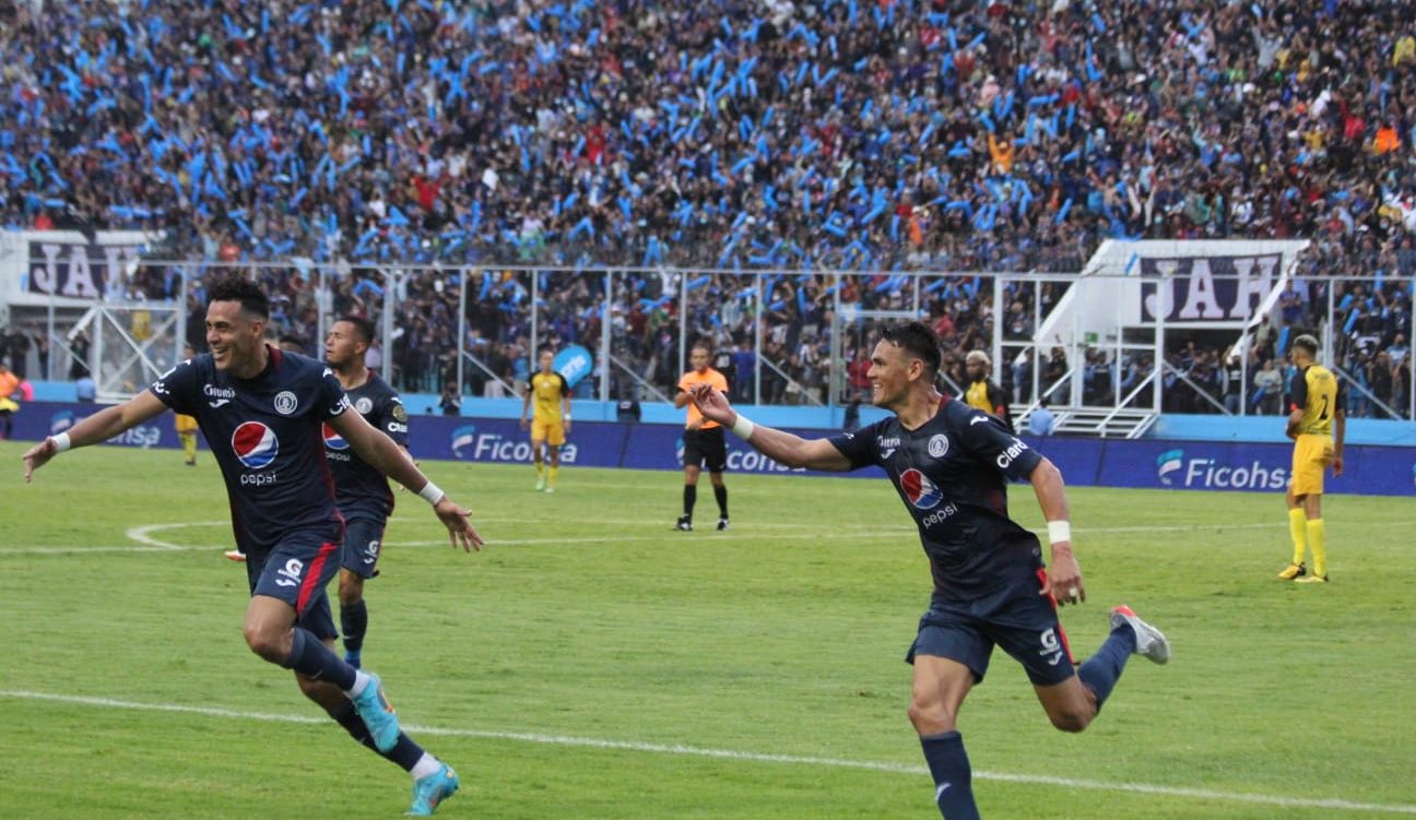 Vídeo: Motagua hace pesar su casa y pega en la ida ante Real España