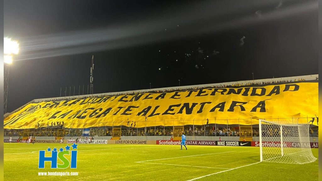 La manta gigante de la MegaBarra captada por la Cam HSI.