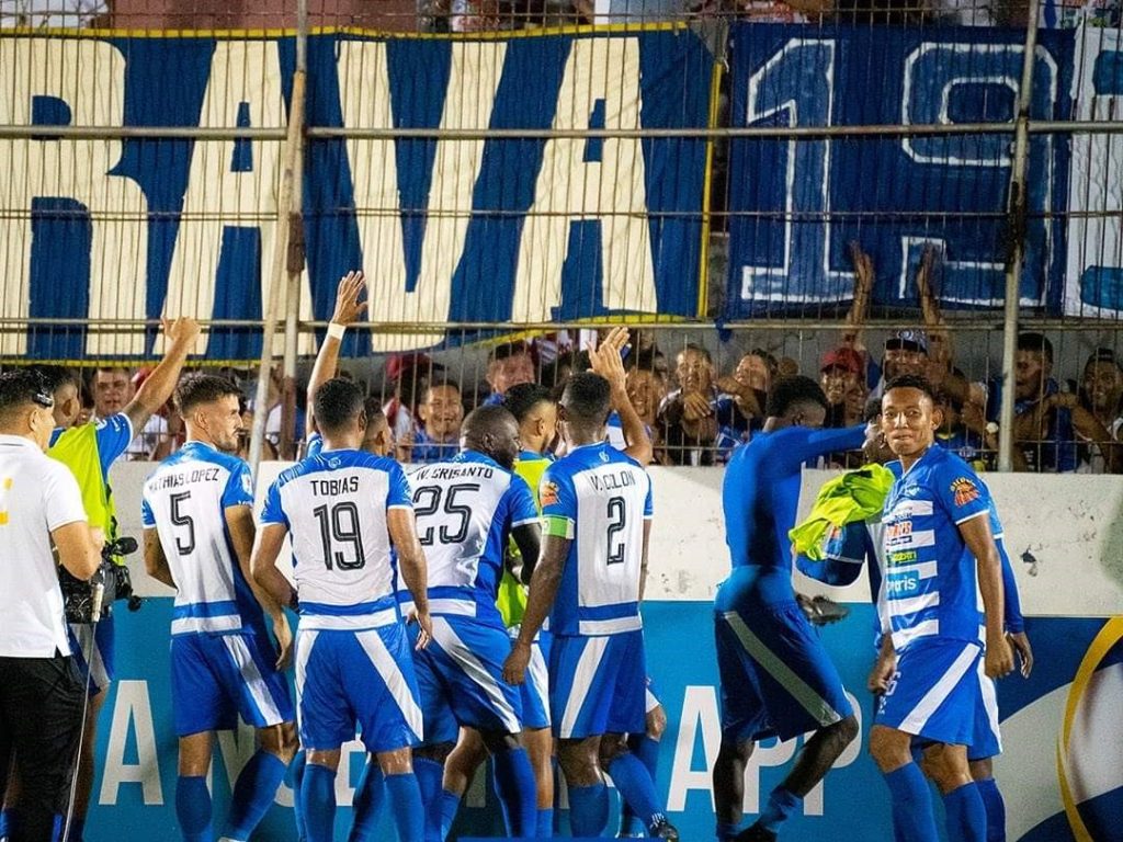 Victoria rompe sequía ante el Vida y se lleva el clásico ceibeño