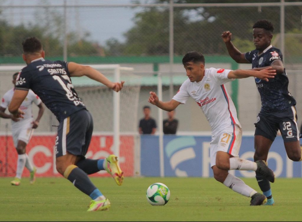 Vídeo: Olimpia vence al Motagua y toma una ligera ventaja en la gran final