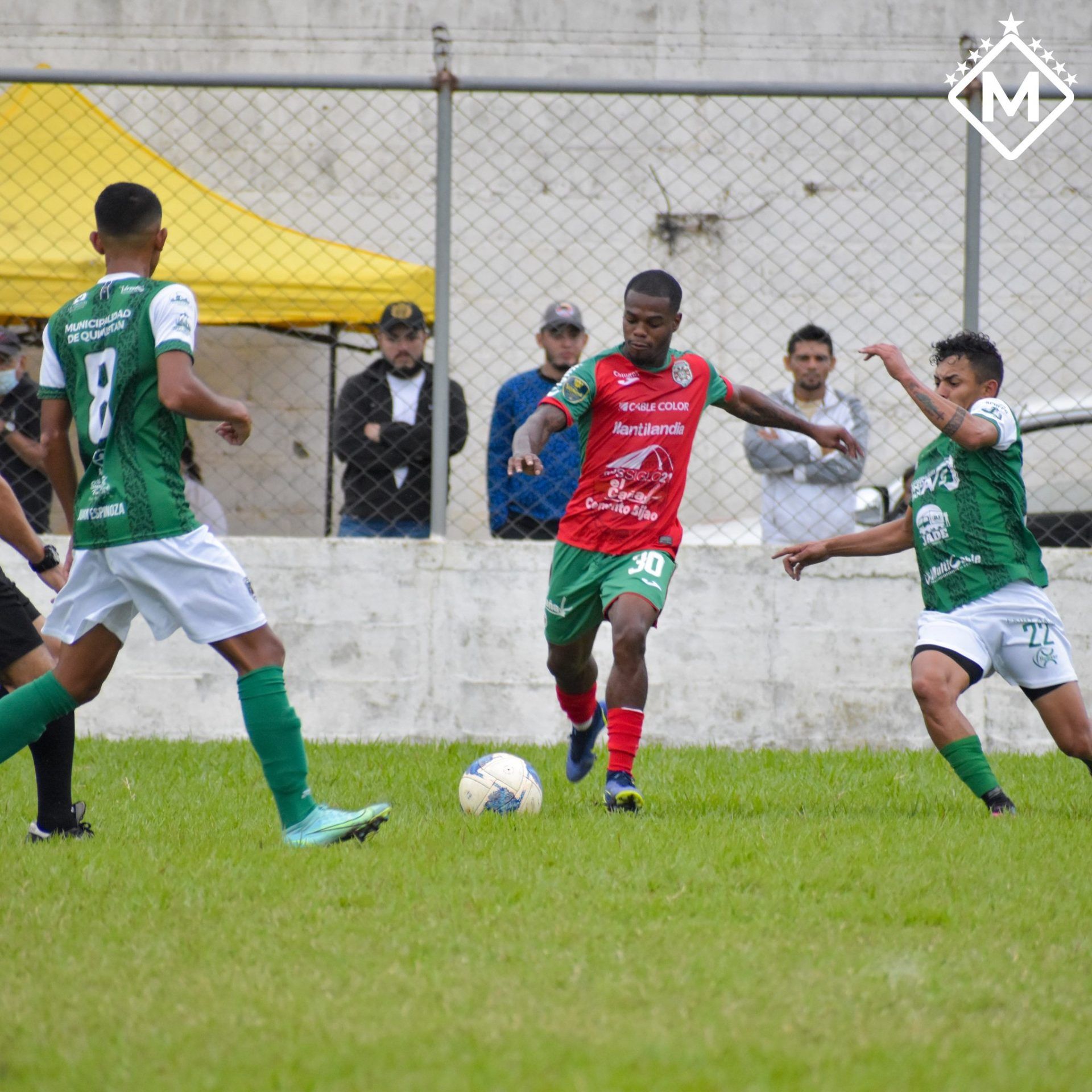 Bombazo! Edwin Solano es nuevo jugador del Olimpia