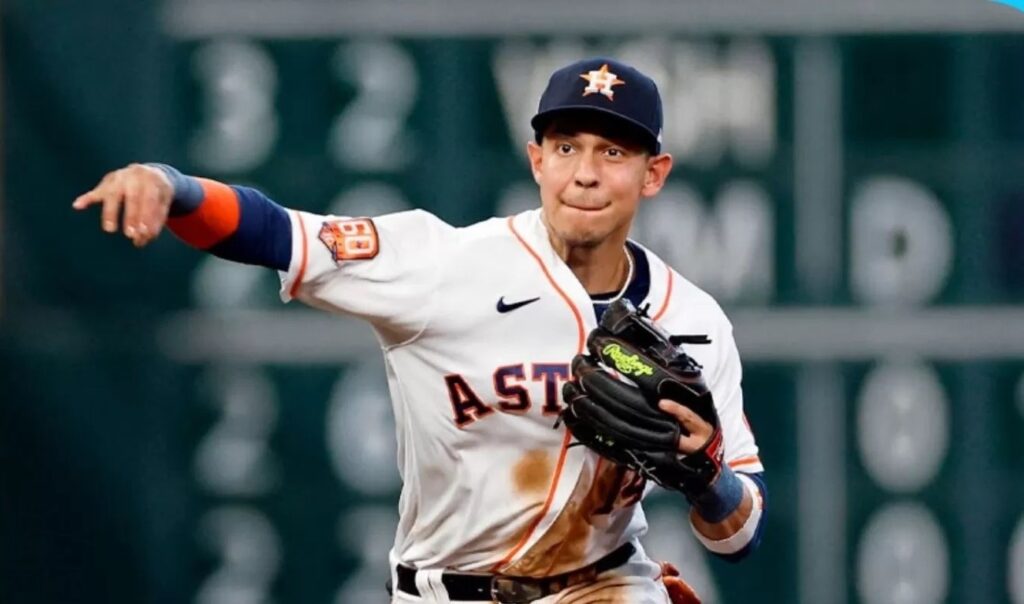 Mauricio Dubón con dos hits, anotada e impulsada en derrota de Astros