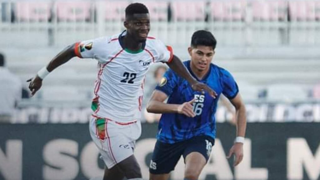 Martinica da la sorpresa en la Copa Oro y vence a El Salvador Martinica da la sorpresa en la Copa Oro y vence a El Salvador