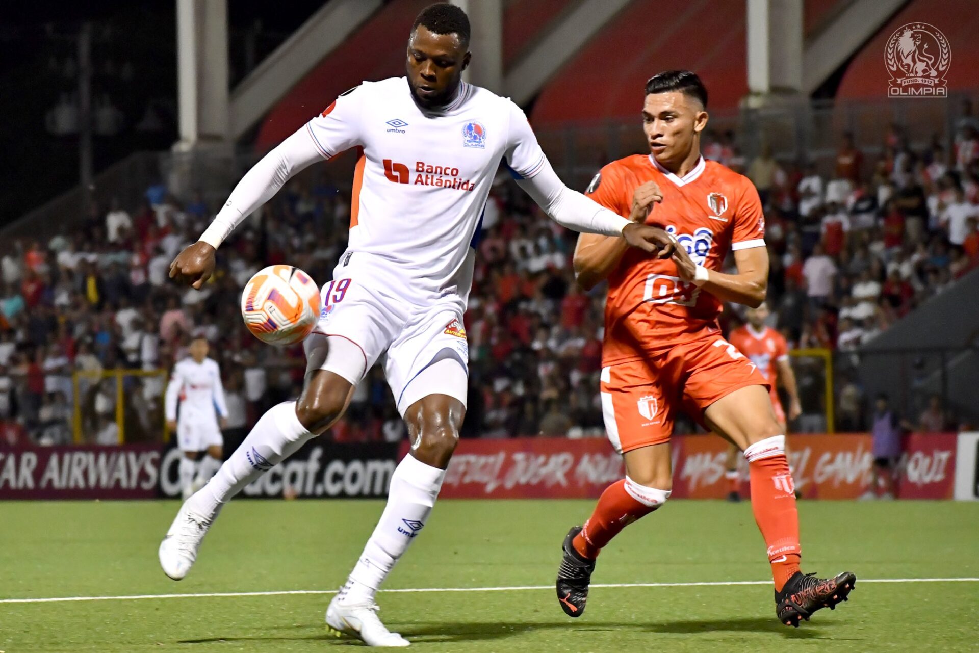 Real Estelí supera al Olimpia y lo deja sin más margen de error Real Estelí supera al Olimpia y lo deja sin más margen de error