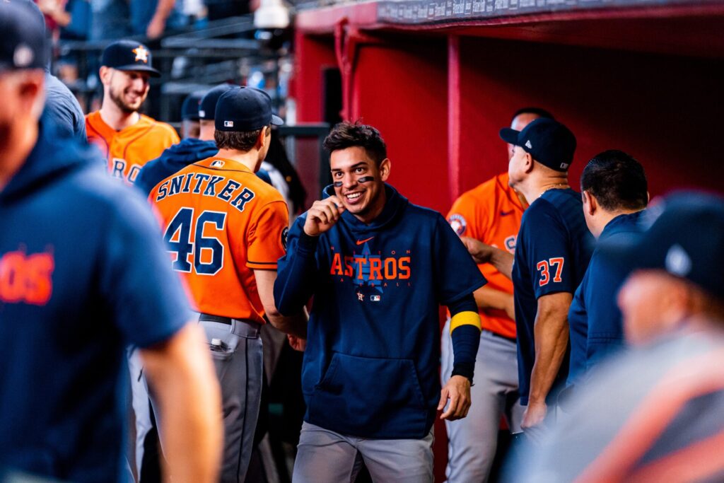 Mauricio Dubón jugará segunda postemporada. Astros campeón divisional