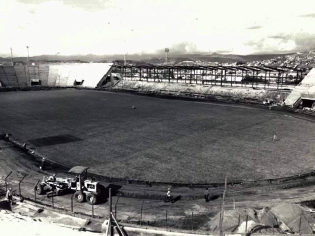 Comienzan trabajos en el estadio nacional José de la Paz Herrera Comienzan trabajos en el estadio nacional José de la Paz Herrera