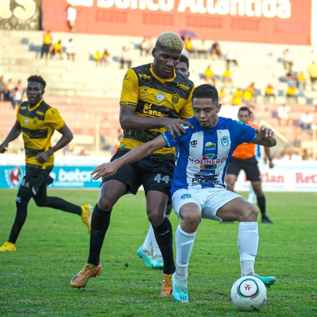 CD Victoria sigue sin ganar en el torneo.