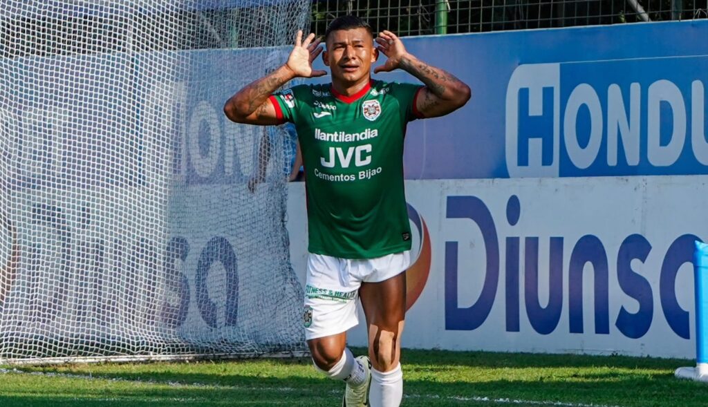 El Marathón derrota al CD Victoria con doblete del