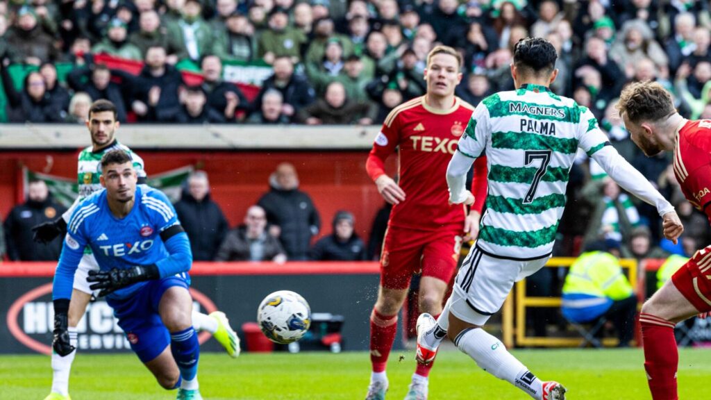 VAR deja sin gol a Luis Palma que con Celtic empatan en Aberdeen