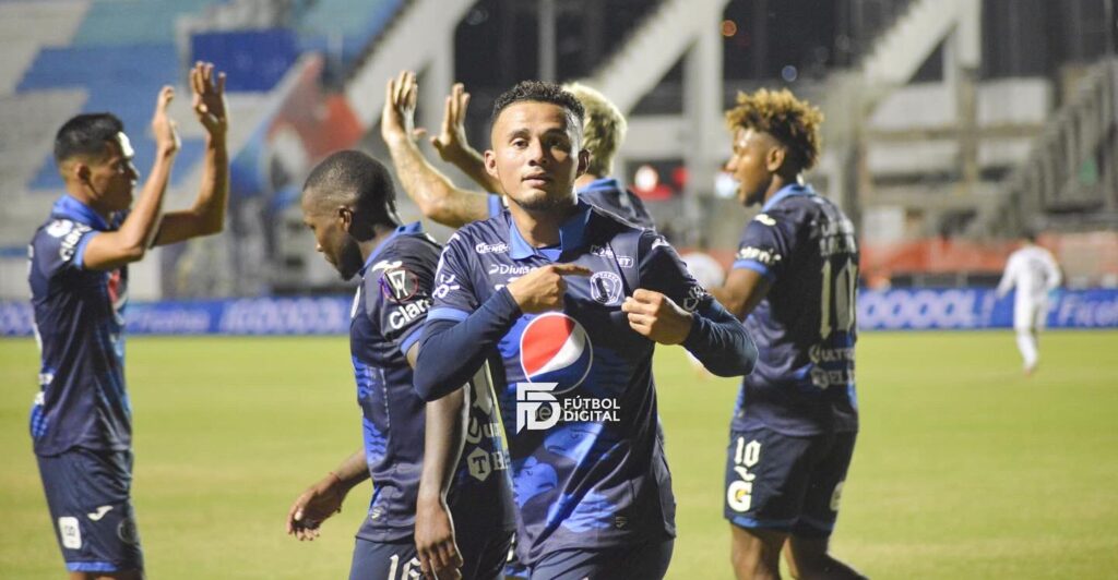 FC Motagua quita invicto al Marathón y le da caza en la tabla