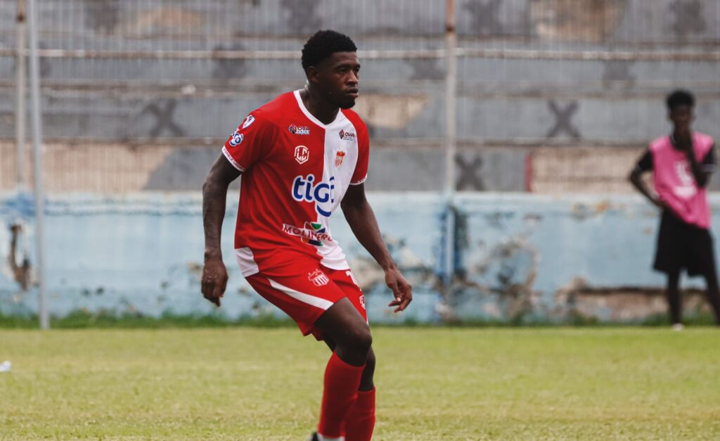 Edson Palacios, de no querer jugar con el Vida a convocado a la Bicolor