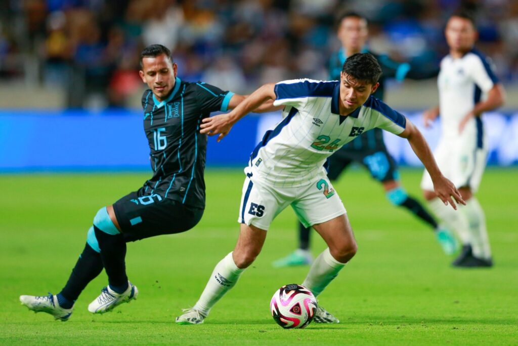 Segunda mala presentación de la Bicolor en su 