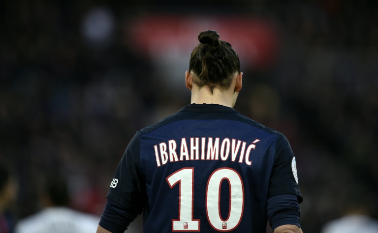 El delantero sueco del Paris Saint-Germain, Zlatan Ibrahimovic, el 5 de marzo de 2016 durante un partido de la Liga francesa en el estadio Parc des Princes parisino / AFP / Franck Fife